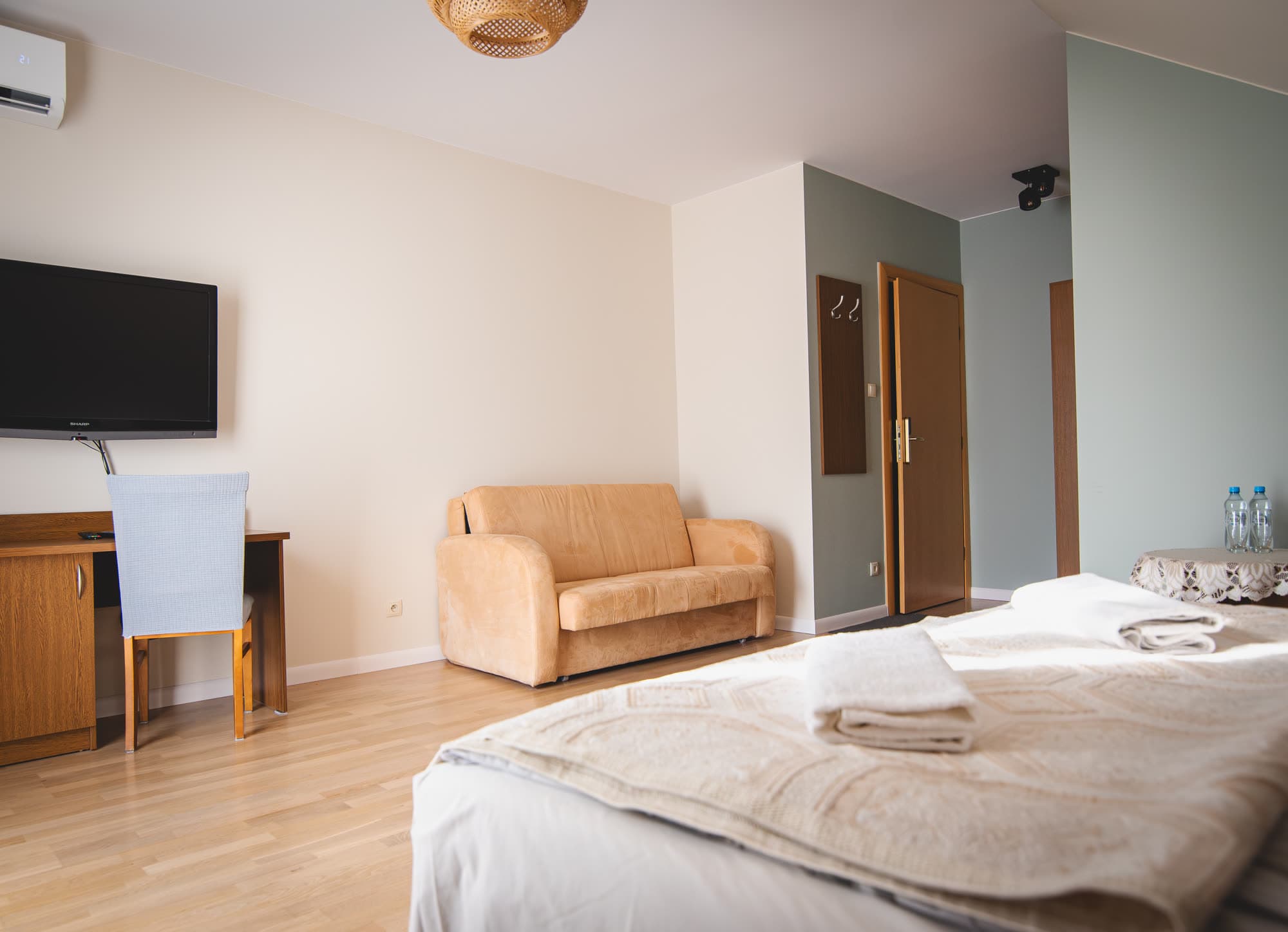 Apartament 1 — Dworek Biesiadny — zdjęcie 2 z 2